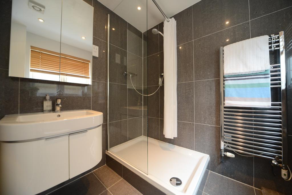 Harford En-Suite Rooms リミントン エクステリア 写真